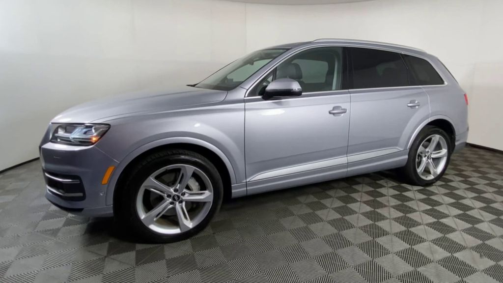 2019 Audi Q7 55 Prestige 4