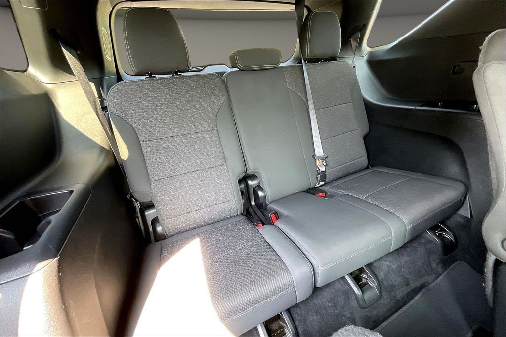 Used 2024 Chevrolet Traverse SUV