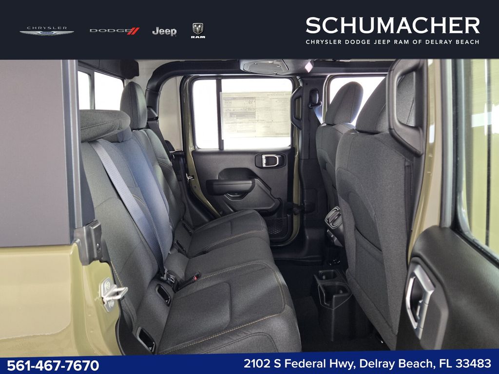 new 2026 Jeep Gladiator car, priced at $35,740