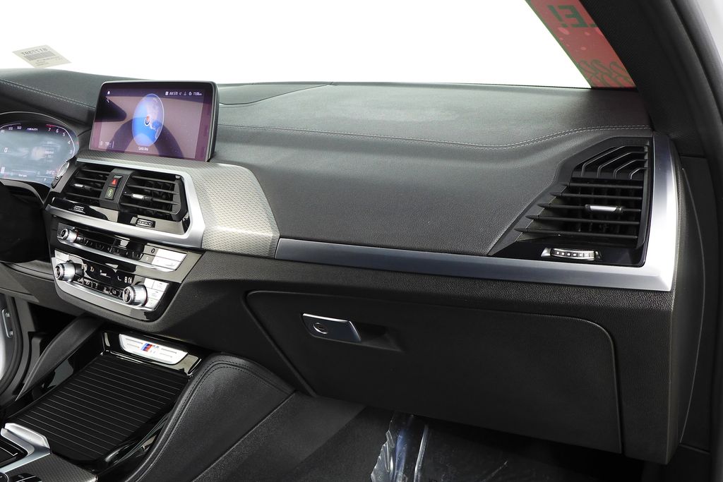 Thumbnail: 2020 BMW X4 - 14