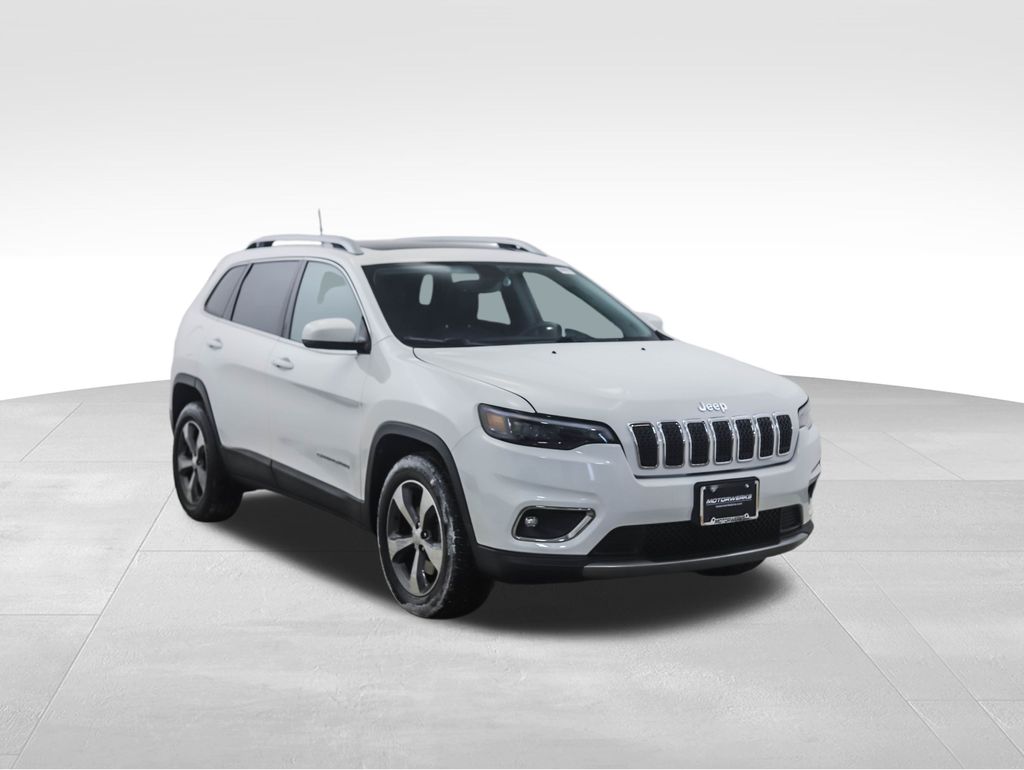 Thumbnail: 2019 Jeep Cherokee - 7