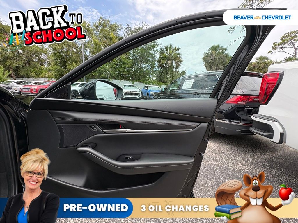 Used 2025 Mazda Mazda3 Hatchback