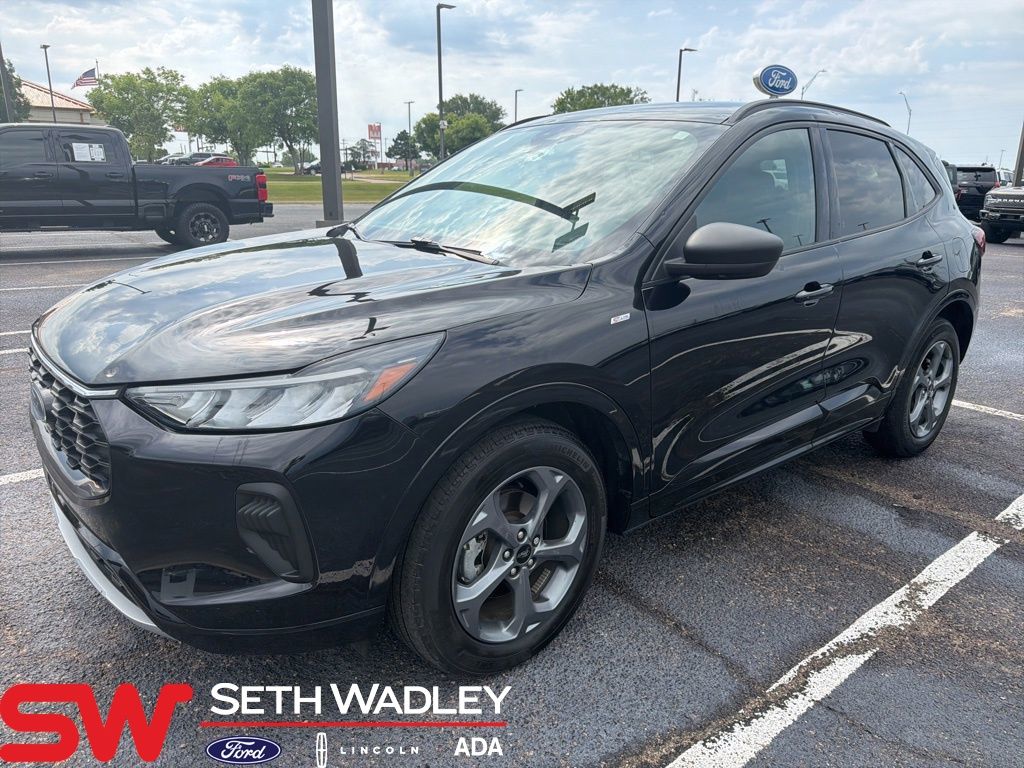 2023 Ford Escape ST-Line AWD