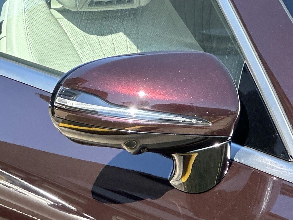 Thumbnail: 2019 Mercedes-Benz E-Class - 6