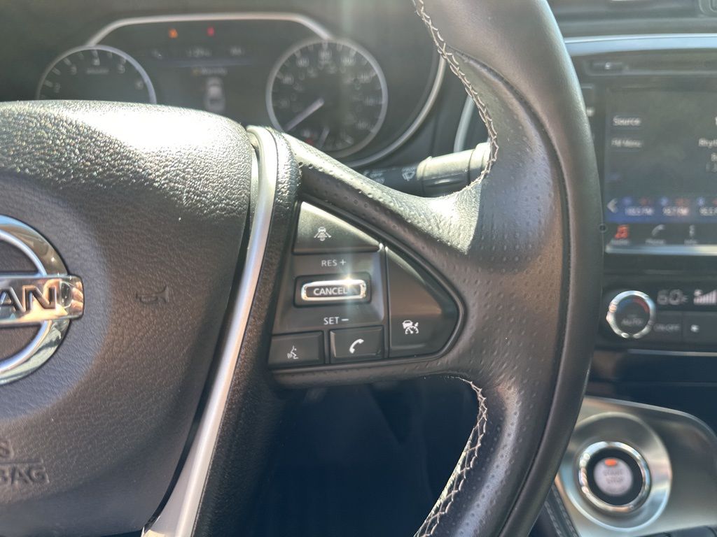 Used Car 2017 Nissan Maxima  Platinum For Sale Under $20,000 In Austin, Texas