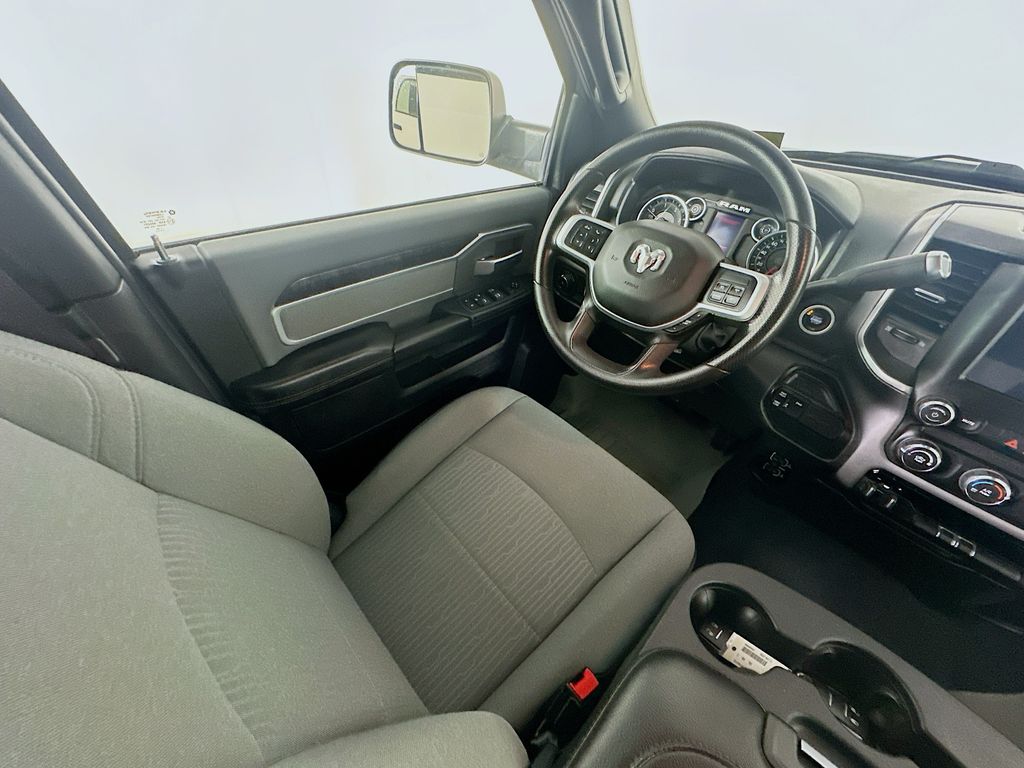 Used 2022 White Ram Big Horn image 9