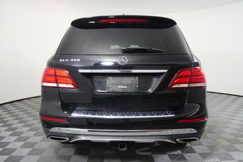 Thumbnail: 2017 Mercedes-Benz GLE - 4