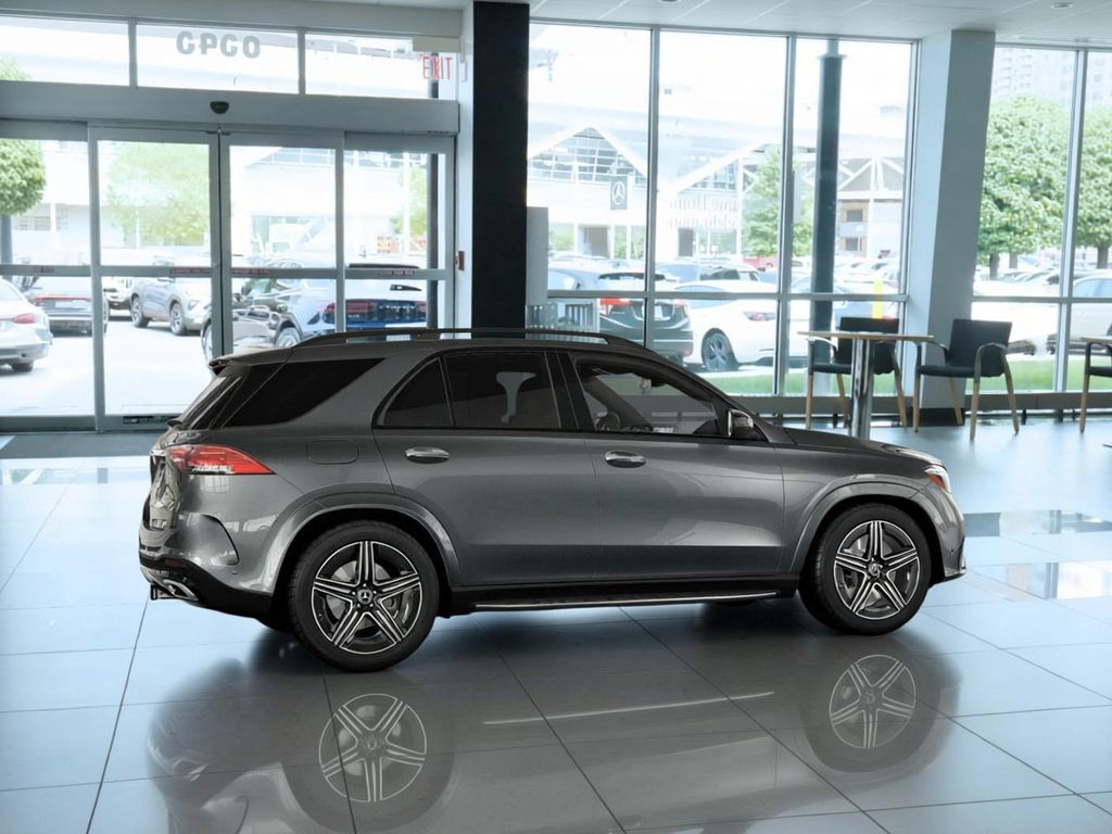 Thumbnail: 2026 Mercedes-Benz GLE - 17