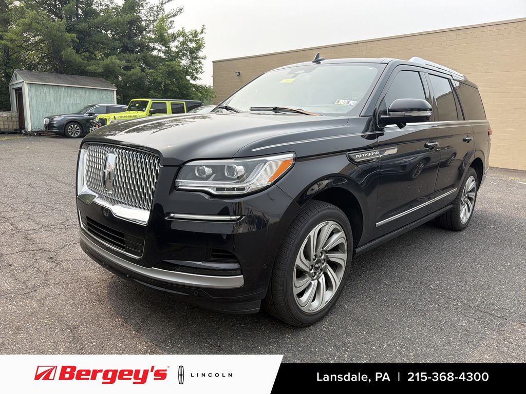 Black Metallic 2023 Lincoln Navigator SUV / Crossover Four-Wheel Drive Automatic