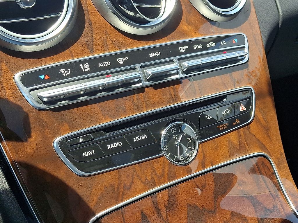 Thumbnail: 2017 Mercedes-Benz C-Class - 16