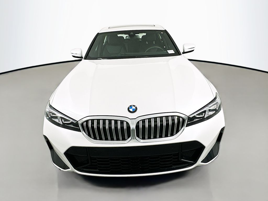 Thumbnail: 2026 BMW 3 Series - 2
