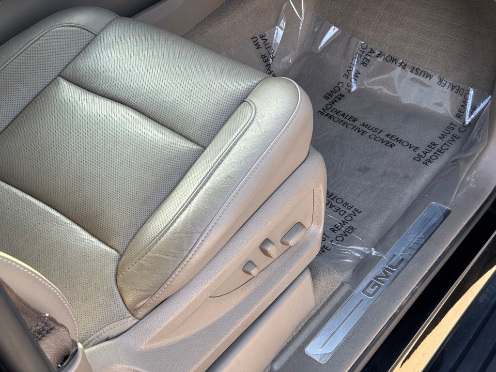 2019 GMC Yukon SLT photo
