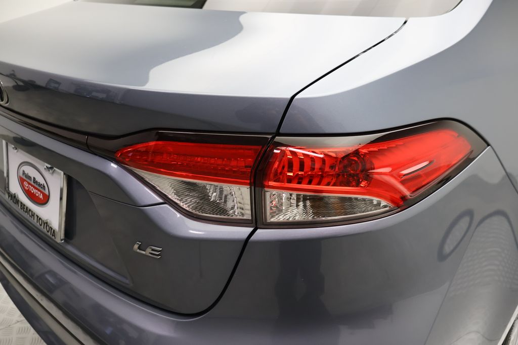 Thumbnail: 2022 Toyota Corolla - 9