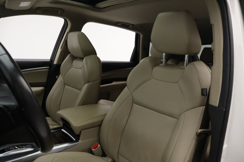 Thumbnail: 2017 Acura MDX - 13