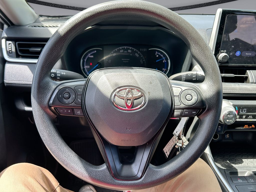 Thumbnail: 2025 Toyota RAV4 - 14