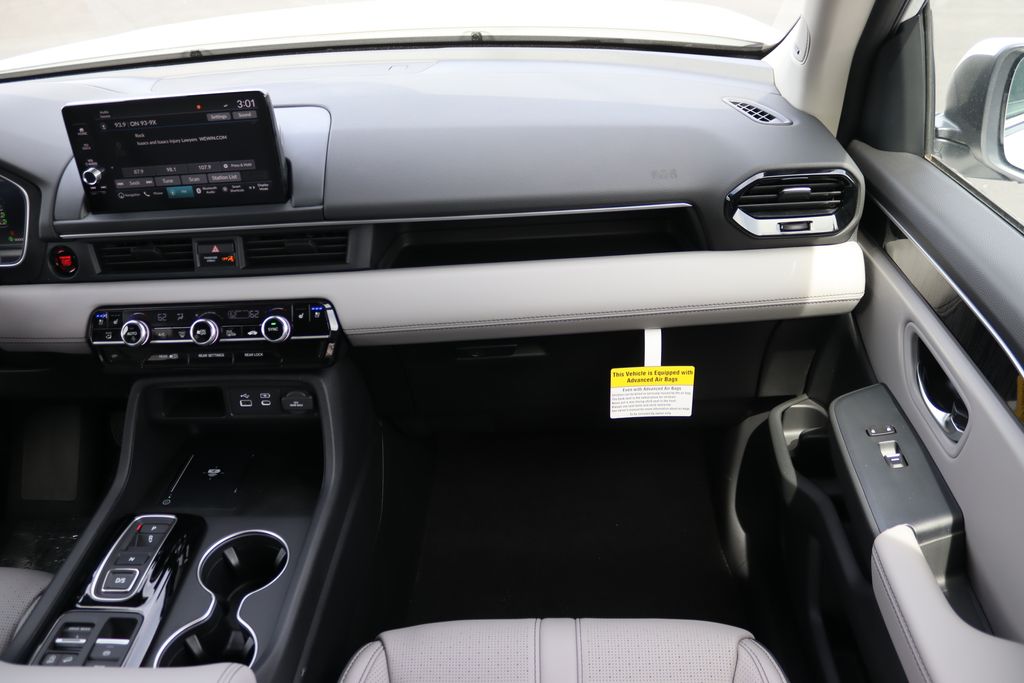 2025 Honda Pilot Elite 18