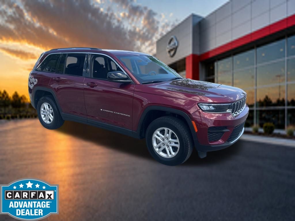 2023 Jeep Grand Cherokee Laredo