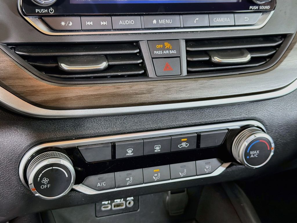 Used 2025 Nissan Altima Sedan