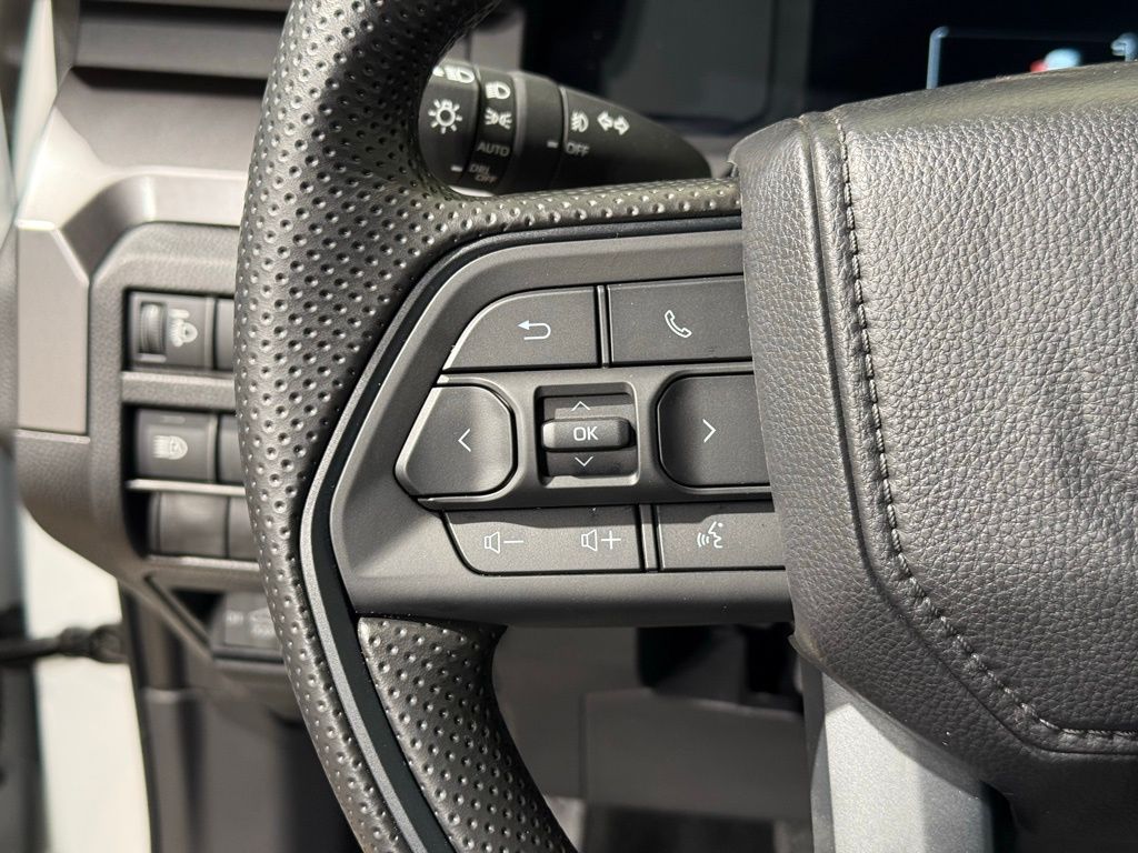 Thumbnail: 2025 Toyota Tacoma - 21