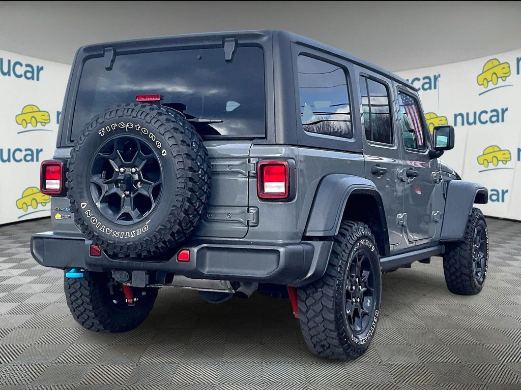 2023 Jeep Wrangler — photo 6