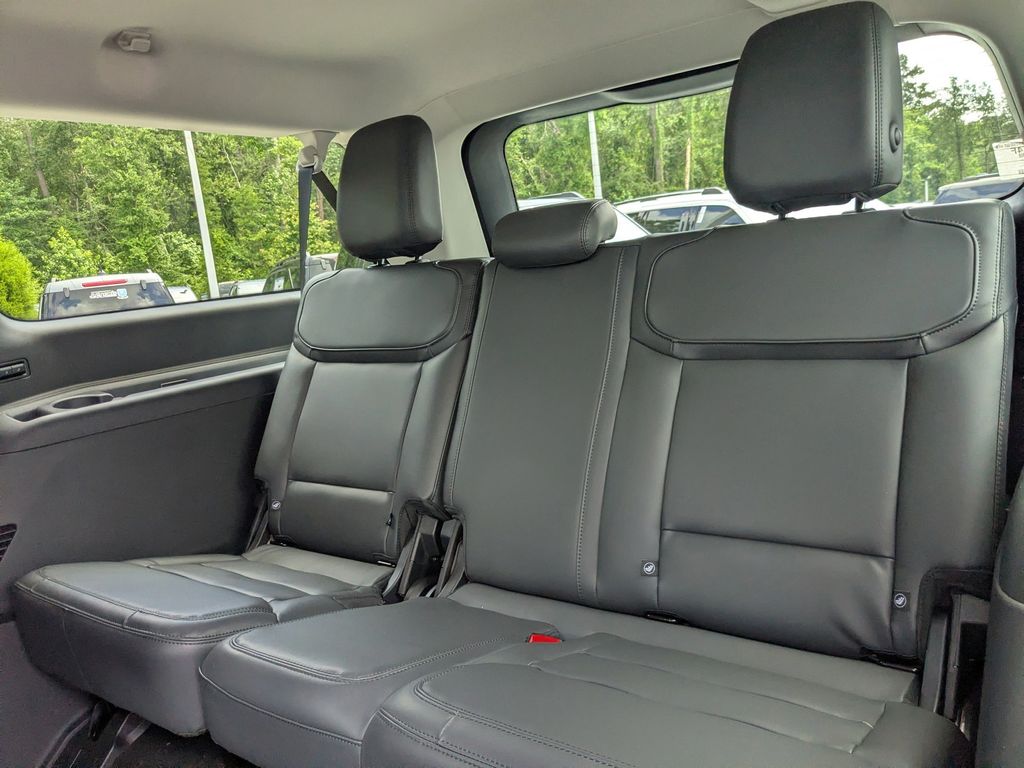 2026 Ford Expedition Max Active MAX