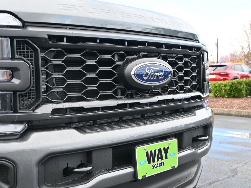 2025 Ford F-350 Super Duty XL