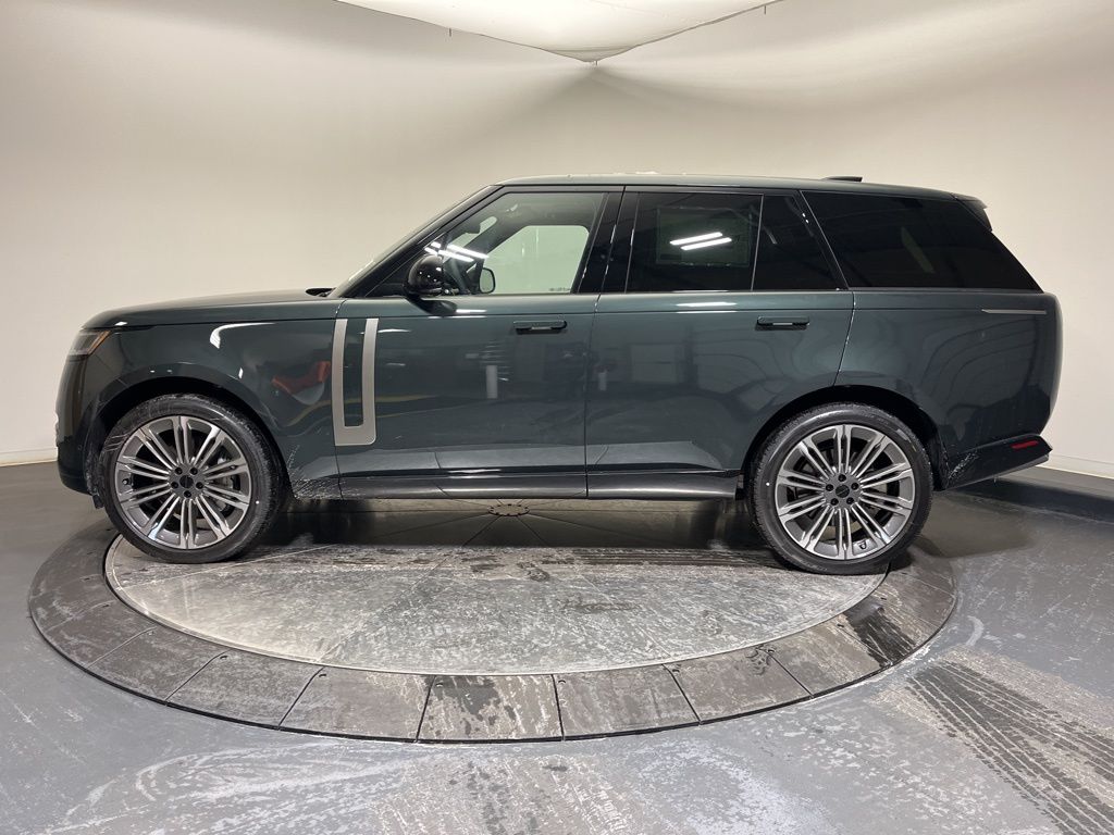 Thumbnail: 2026 Land Rover Range Rover - 2