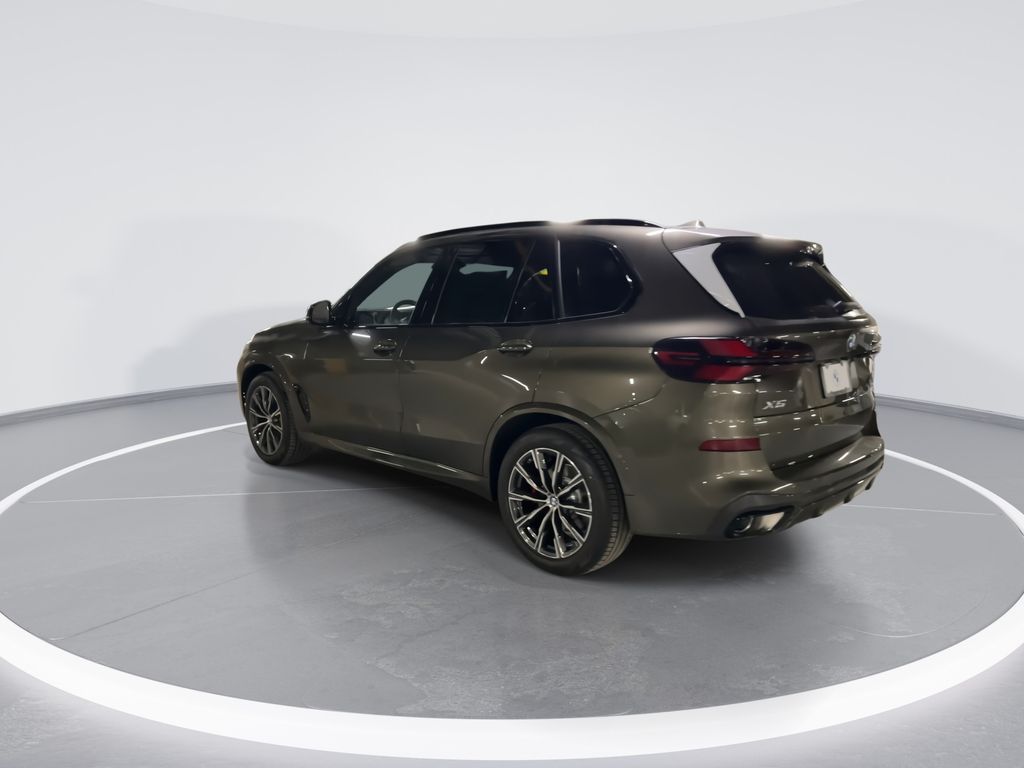Thumbnail: 2026 BMW X5 - 6