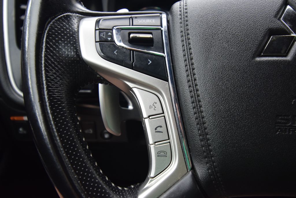 used 2020 Mitsubishi Outlander PHEV car, priced at $20,500