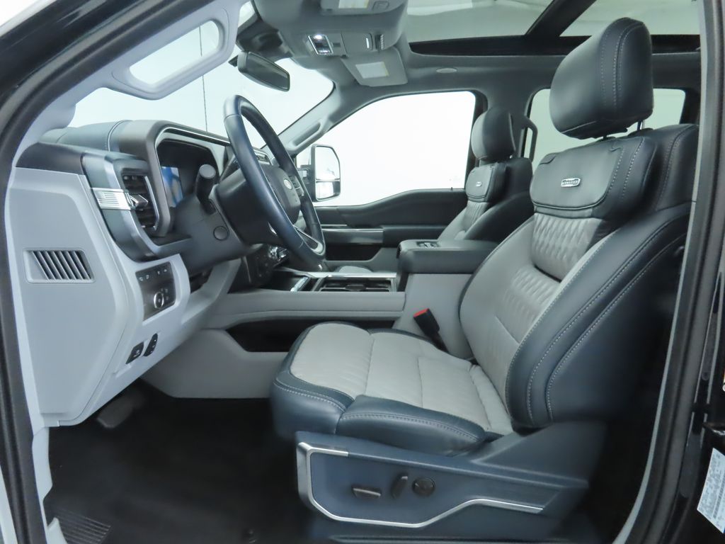 Thumbnail: 2024 Ford Econoline - 20