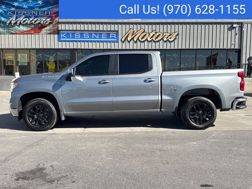 Sterling Gray Metallic 2024 Chevrolet Silverado 1500 LT Crew Cab 4WD Pickup Truck Four-Wheel Drive 8-Speed Automatic