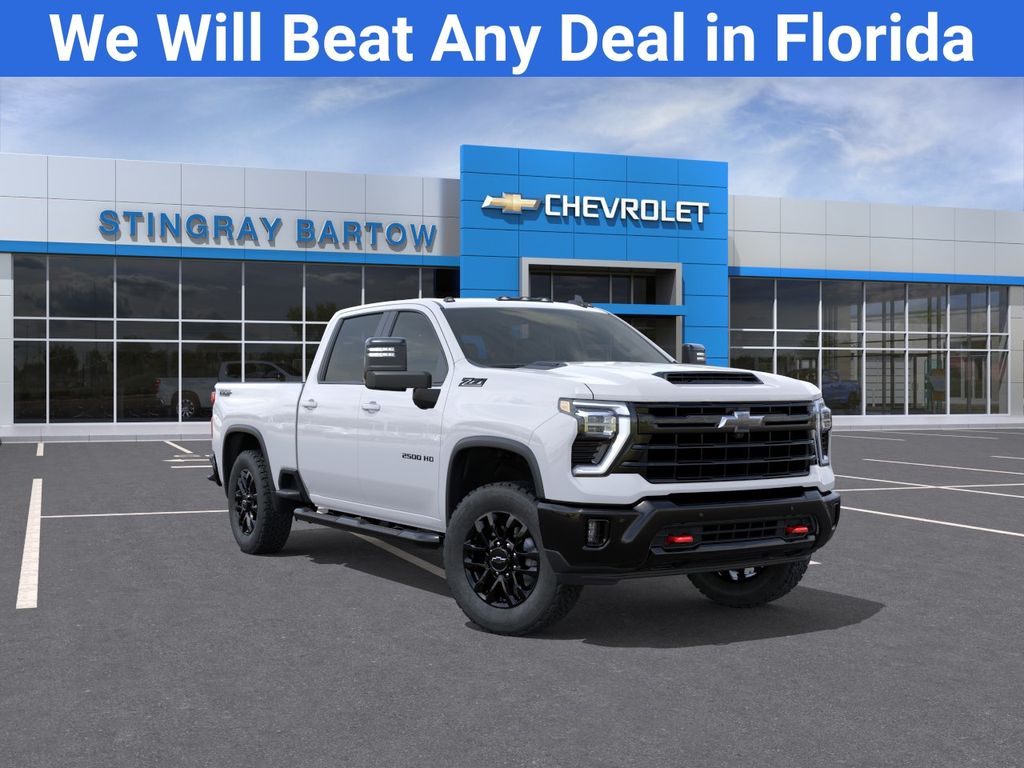 Summit White 2026 Chevrolet Silverado 2500HD Pickup Truck Four-Wheel Drive Automatic