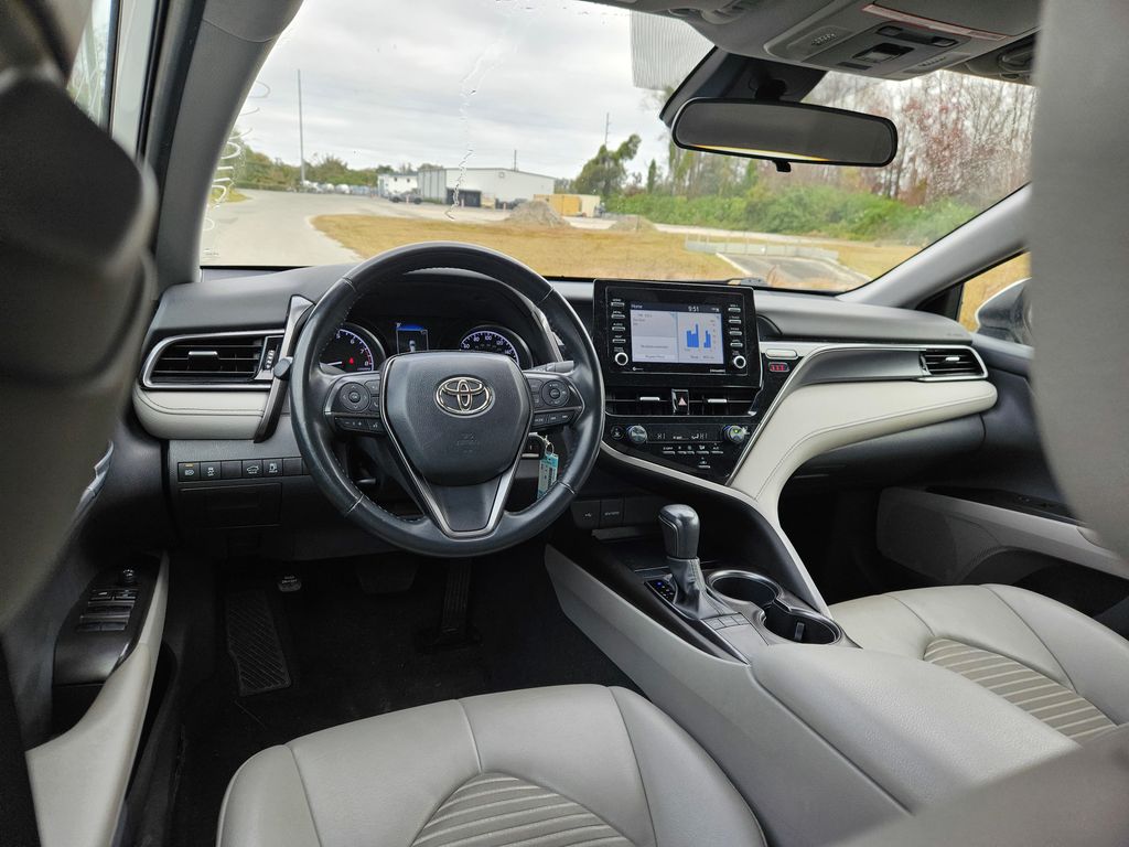 2023 Toyota Camry SE 11