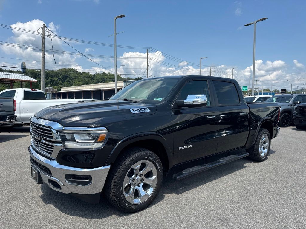 2019 RAM 1500 Laramie Crew Cab 4WD