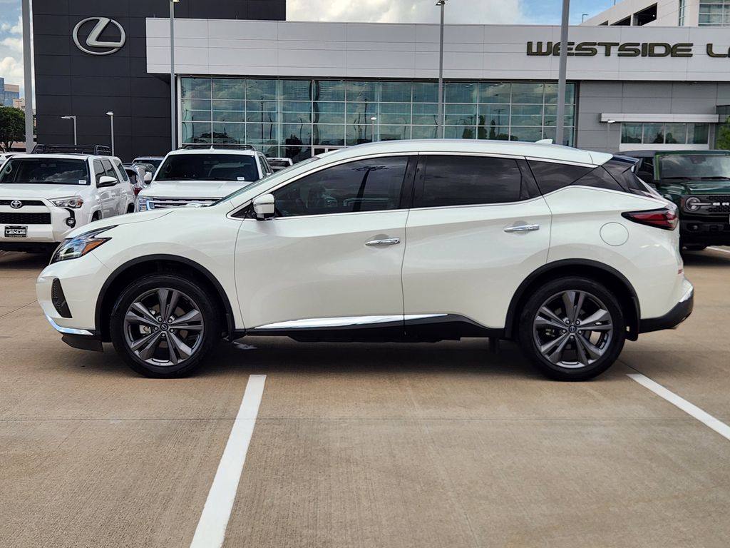 2023 Nissan Murano Platinum White at Central Houston Nissan