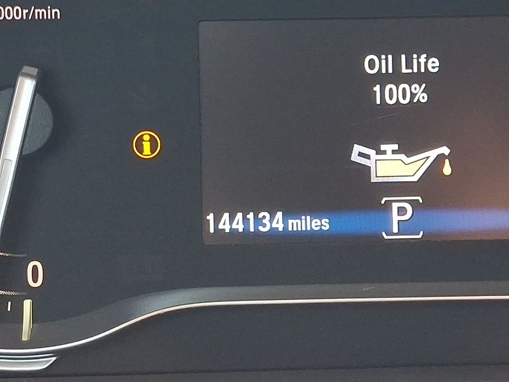 Thumbnail: 2016 Honda Pilot - 20