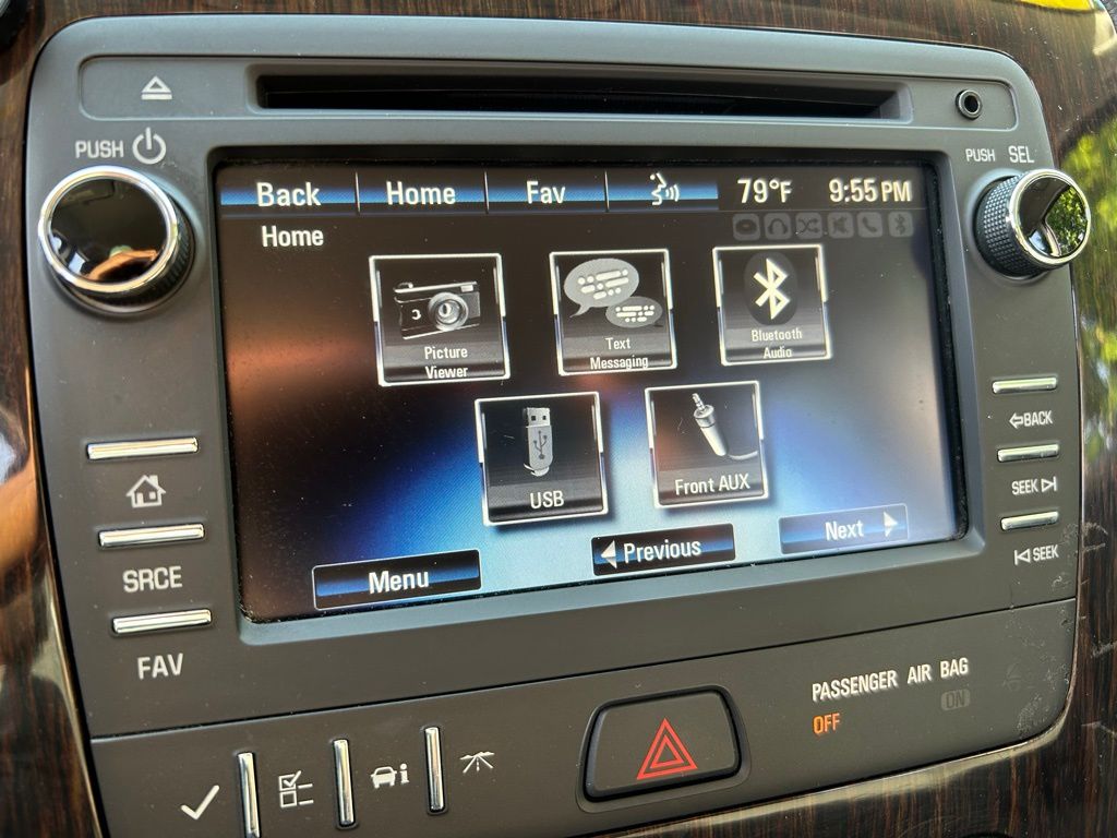 Thumbnail: 2016 Chevrolet Traverse - 31