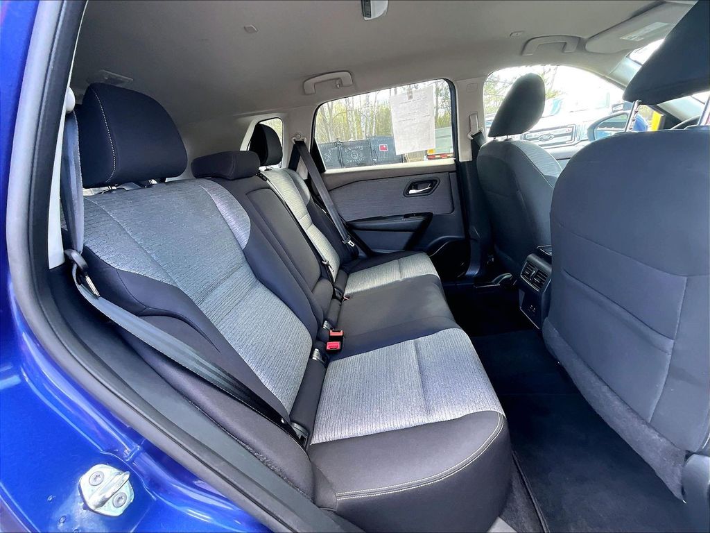 2023 Nissan Rogue — photo 22