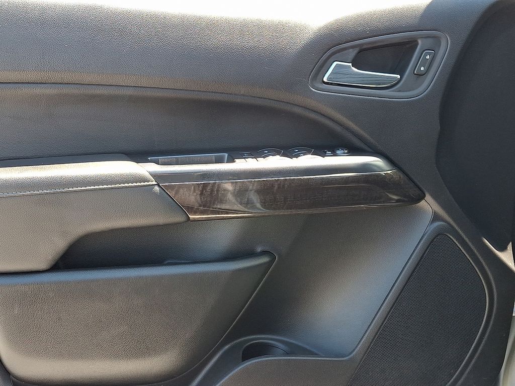 2017 GMC Canyon — photo 13