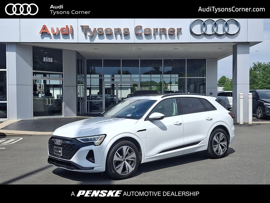 2024 Audi Q8 e-tron Premium -
                  Vienna, VA