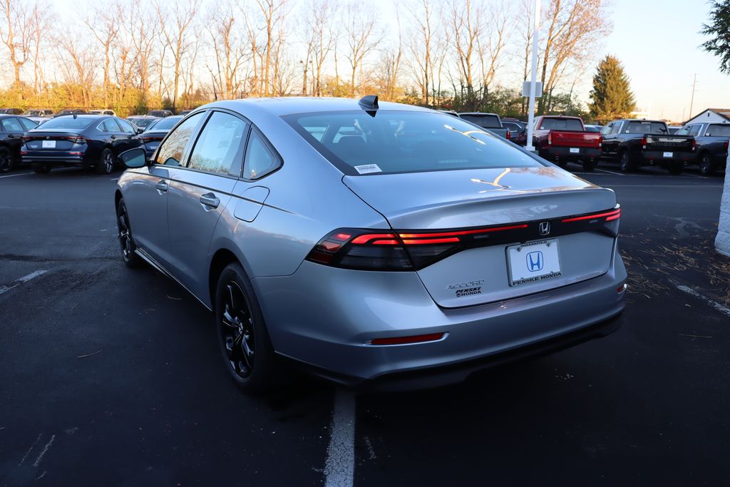 2025 Honda Accord SE 3