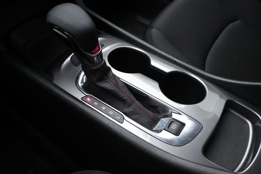 Thumbnail: 2025 Chevrolet Malibu - 24