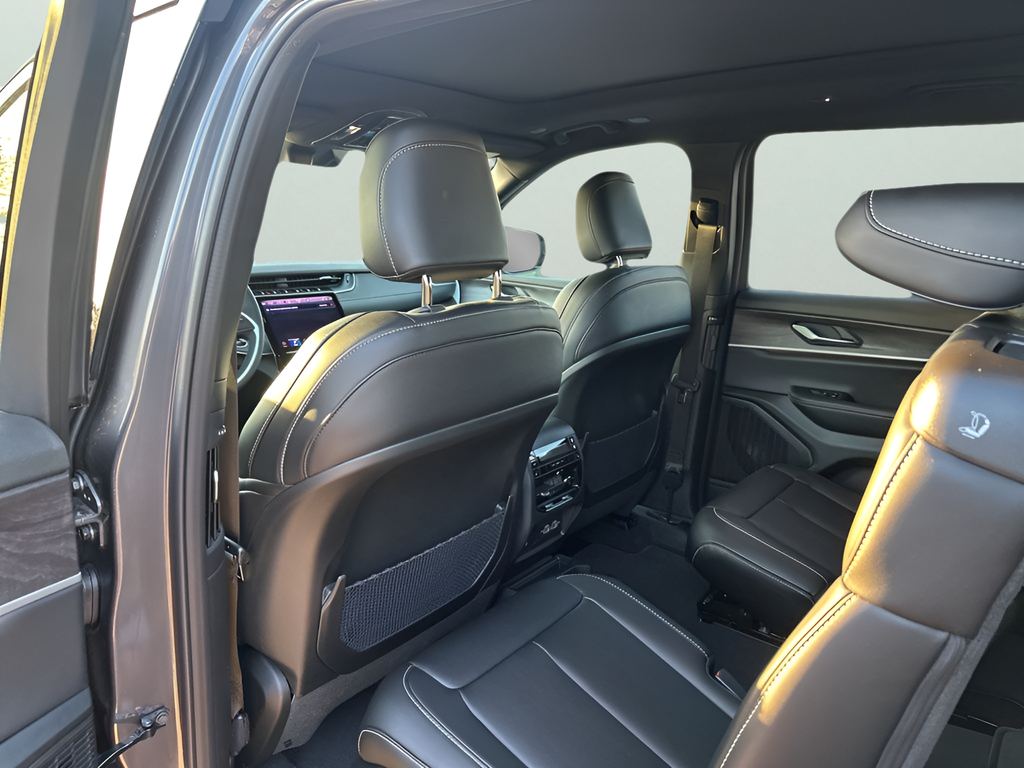 New Car 2025 Jeep Grand Cherokee L  Limited For Sale Under $50,000 In Austin, Texas