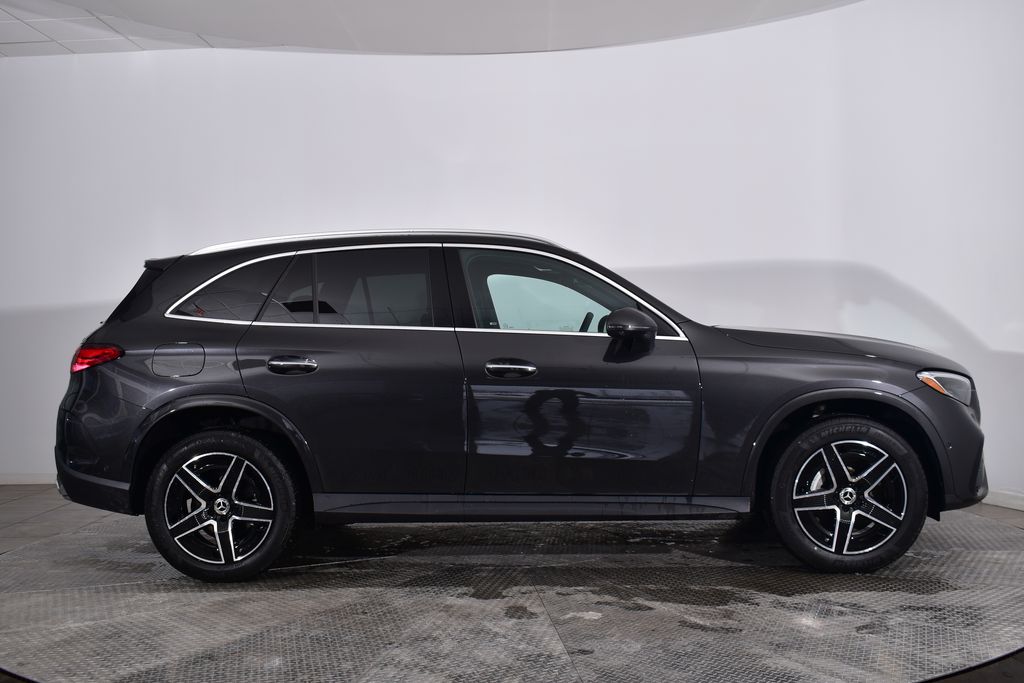 Thumbnail: 2026 Mercedes-Benz GLC - 6