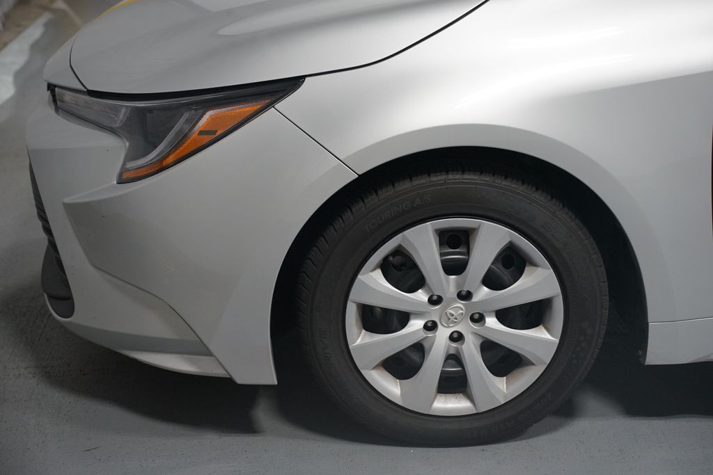 Thumbnail: 2023 Toyota Corolla - 5