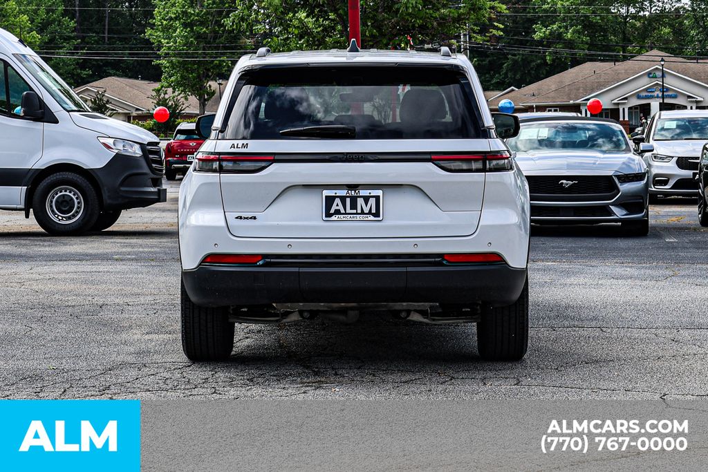 Used 2025 White Jeep Altitude/MT Certified image 12