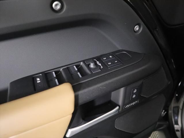 Thumbnail: 2025 Land Rover Defender - 25