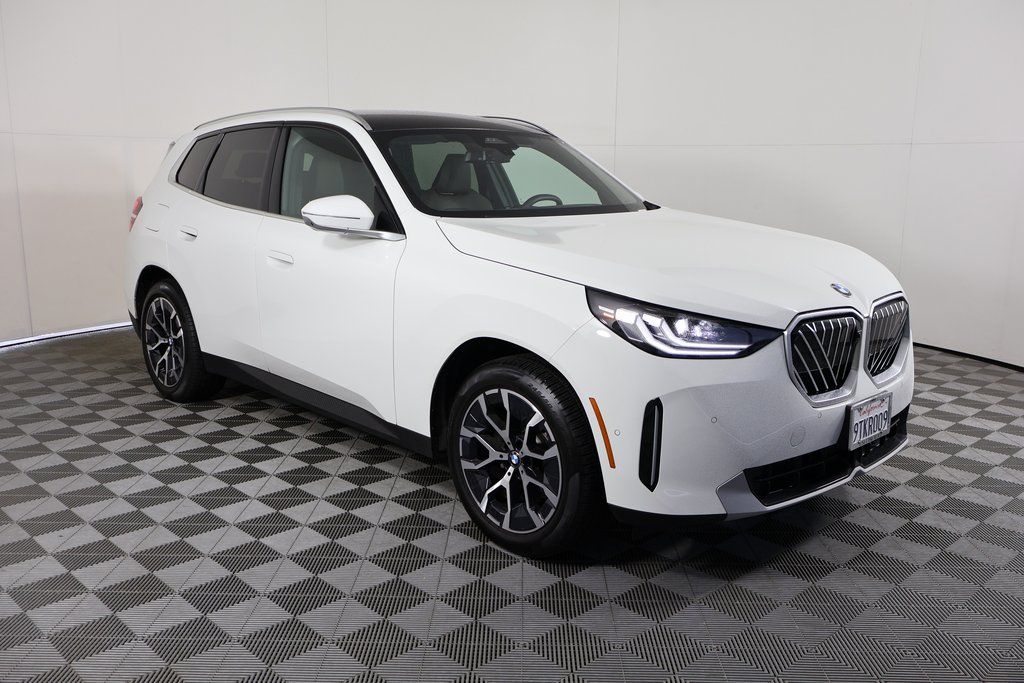 Thumbnail: 2025 BMW X3 - 3