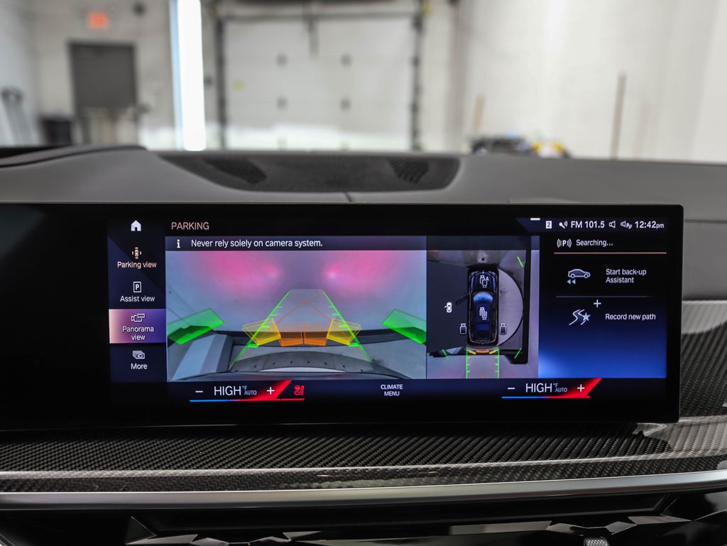 Thumbnail: 2023 BMW X7 - 19