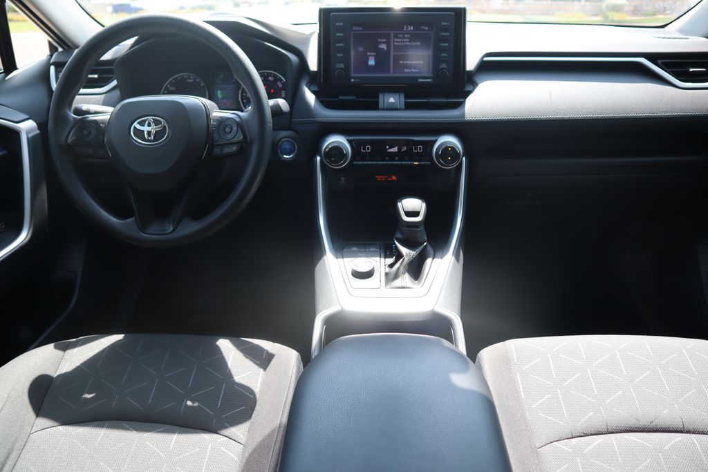 Thumbnail: 2022 Toyota RAV4 - 13